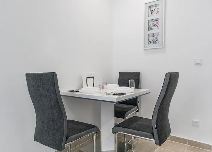 Elegant 1br In Prime Location Βιέννη