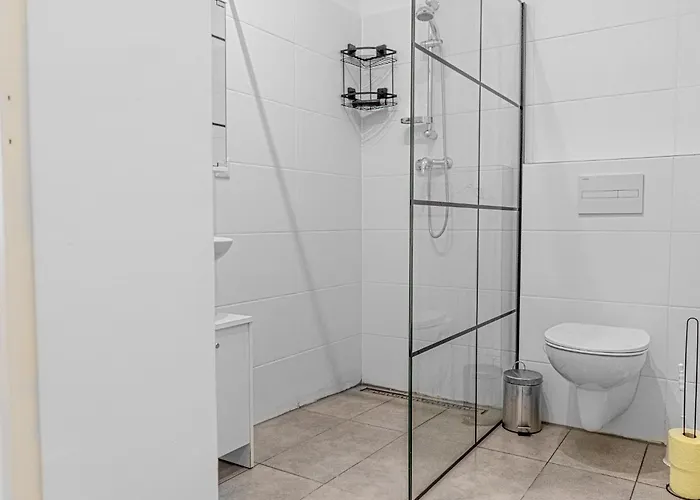 Elegant 1br In Prime Location